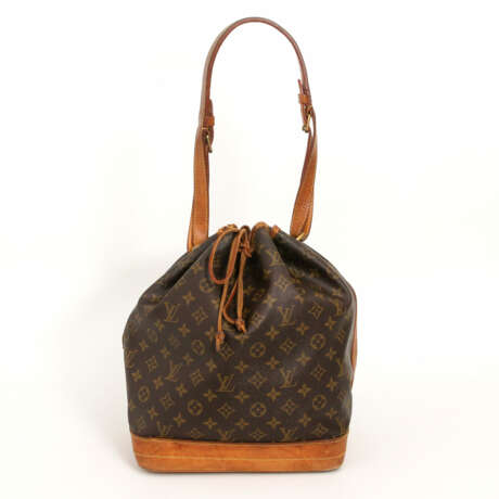 LOUIS VUITTON VINTAGE beliebte Schultertasche "NOE". - photo 1