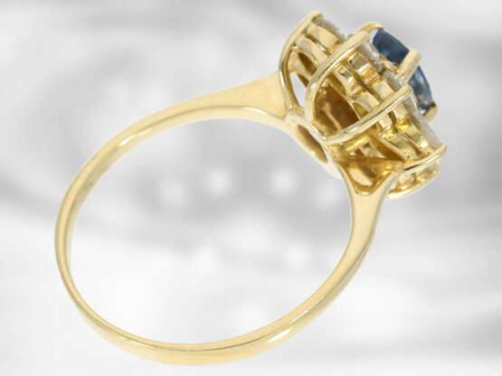 Ring: feiner vintage Saphir/Diamant-Blütenring, ca. 1,45ct - photo 2