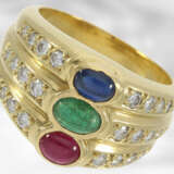 Ring: ehemals sehr teurer vintage Rubin/Saphir/Smaragd-Ring mit Brillanten, insgesamt ca. 2,11ct, Markenschmuck aus dem Hause Wempe, 18K Gold - Foto 1