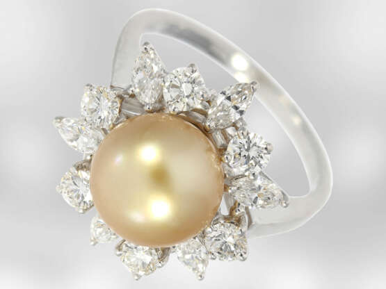 Ring: attraktiver Weißgoldring mit goldener Südsee-Zuchtperle und Diamanten, ca.1,37ct, 18K Gold - фото 1