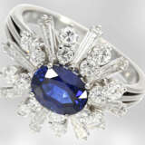 Ring: sehr attraktiver vintage Saphir-/Diamantring, insgesamt ca. 2,75ct, 18K Weißgold, Handarbeit Hofjuwelier Roesner - photo 1