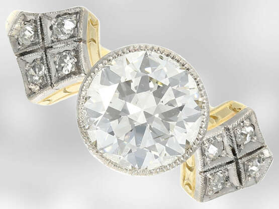 Ring: wunderschöner antiker Ring mit wertvollem Altschliff-Diamant, ca. 2ct, vermutlich aus der Zeit des Art déco - photo 2