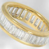 Ring: luxuriöser Memoirering mit sehr hochwertigem Diamantbesatz, insgesamt. 4,34ct, 18K Gelbgold - photo 3
