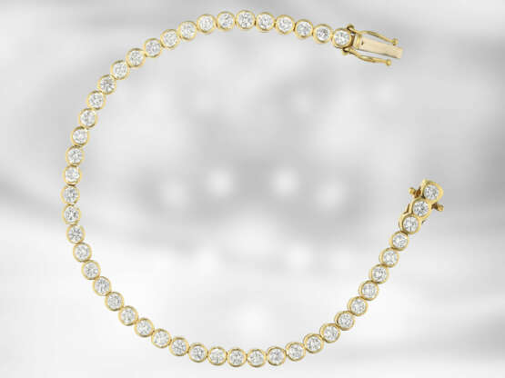 Armband: luxuriöses attraktives Tennisarmband mit Brillanten, ca. 5,48ct, 18K Gelbgold - Foto 1