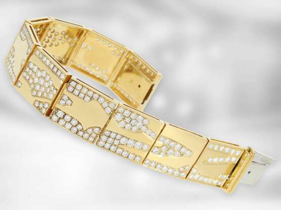 Armband: unikates und massiv gefertigtes Goldschmiedearmband aus 18K Gold, zahlreiche Brillanten in hochfeiner Qualität, ca. 8ct - Foto 1