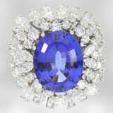 Ring: exklusiver und ausgesprochen schöner Tansanit/Diamant-Goldschmiedering aus Platin, insgesamt ca. 10,7ct, Hofjuwelier Roesner - photo 1