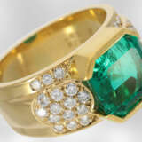 Ring: exklusiver und äußerst hochwertiger Smaragd/Brillantring, hochfeiner Smaragd von ca. 3,97ct, neuwertig, Hofjuwelier Roesner, NP ca. DM 60.000,- - photo 3