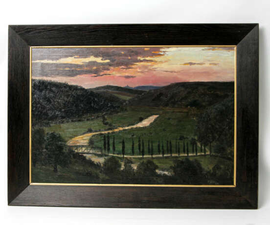 GOEBEL, PAUL (1877-?): Abendlandschaft mit Blick in ein Tal mit einer Brücke und Zyperessen, - photo 2
