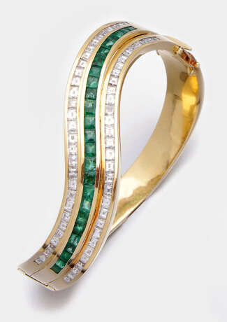 Extravaganter Smaragd-Diamantarmreif - фото 1