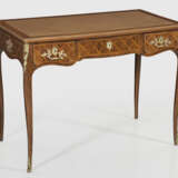 Kleines Bureau plat im Louis XV-Stil - фото 1