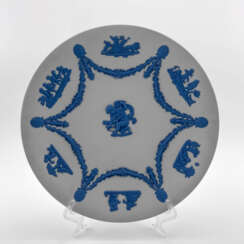 Wedgwood Plate "Cupid". Neo-classicism, England, biscuit porcelain, handmade. 1974-1990.