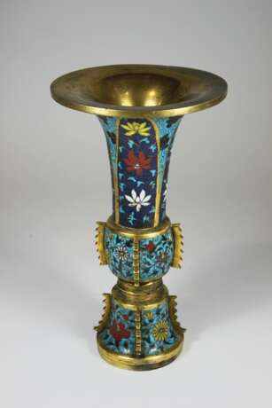 Cloisonne Vase in Gu-Form - photo 1