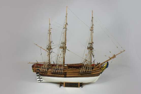 Modellschiff - HMS Bounty - photo 1