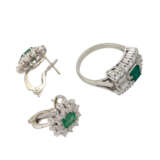 Set Ring und Ohrstecker mit Smaragden und Diamanten - photo 2
