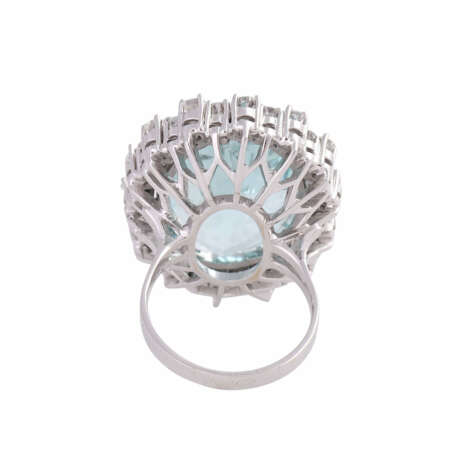 Ring mit Brillanten und großem Aquamarin - фото 4