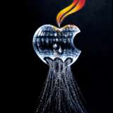 Свет хрустального яблока Смешанная техника Сюрреализм Натюрморт 2019 г. - фото 1