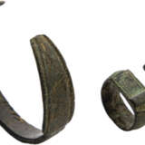 Antiker Armreif, Collier und Ring - Foto 1