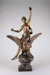 A sculpture of " Hebe and the eagle of Zeus."