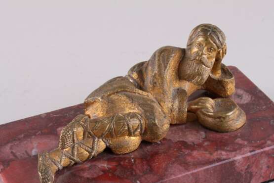 Пресс-папье Лежащий мужик Bronze Guss Moderne Kunst Russland конец 19 века - Foto 3