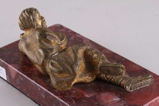 Пресс-папье Лежащий мужик Bronze Molding Modern art Russia конец 19 века - photo 4