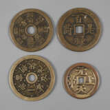 Vier Käschmünzen - Foto 1