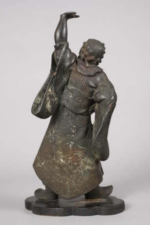 Bronzeplastik Guan Yu - photo 2