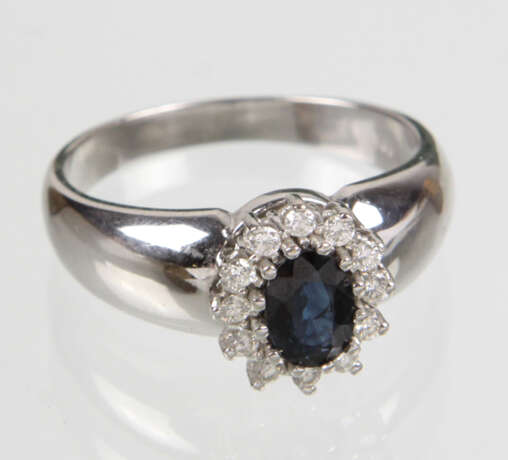 Saphir Ring mit Brillanten - Weissgold 585 - Foto 1