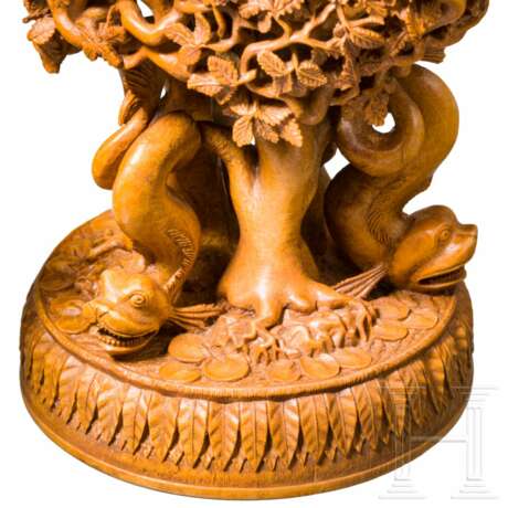 Hochfeiner beschnitzter Pokal mit jagdlichen Motiven, aus der Werkstatt des Johann Rint (*1814 Kukus; †1900 Linz), Österreich/Linz, letztes Drittel 19. Jahrhundert - фото 8