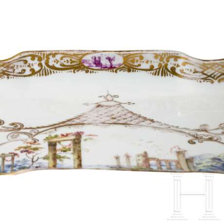 Fein bemaltes Tablett mit Motiv und Dekor aus dem 18. Jahrhundert, Meißen, 18./19. Jahrhundert - photo 3