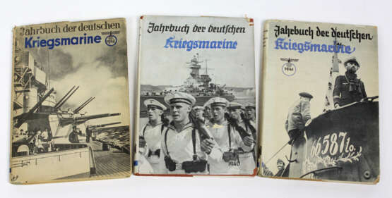 Jahrbuch der deutschen Kriegsmarine 1940, 1941 u. 1942 - Foto 1