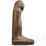 Ägyptisierende Skulptur eines Schreitenden, rötlicher Granit - фото 4