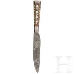 Datiertes und fein intarsiertes Messer, spätes 18. Jahrhundert