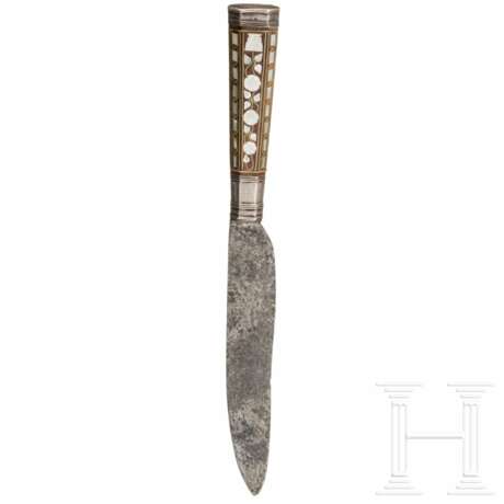 Datiertes und fein intarsiertes Messer, spätes 18. Jahrhundert - Foto 1