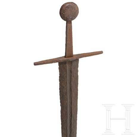 Ritterliches Schwert, deutsch, um 1400 - photo 4