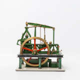 ROBERT STEPHENSON AND COMPANY Modell einer Halbbalancier-Dampfmaschine, 1823, - Foto 1