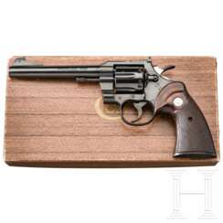 Colt Officers Model Match, im Karton