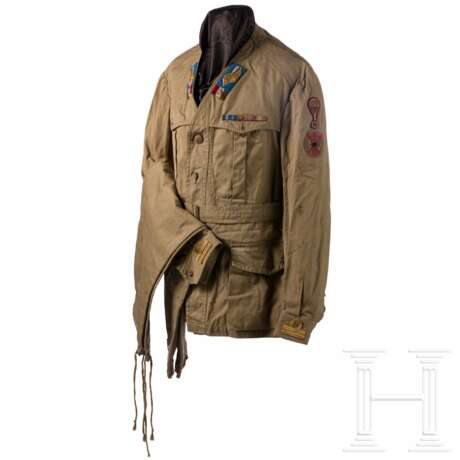 Sommeruniform eines Ausbildungsoffiziers der Fallschirmjäger im 2. Weltkrieg - photo 1