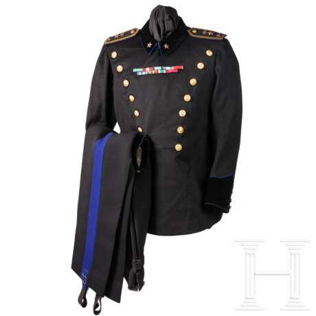 Schwarze Uniform für Offiziere der Versorgungstruppen, vor 1945 - Foto 1