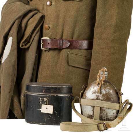 Uniform- und Ausrüstungsensemble eines Armee-Unteroffiziers im 2. Weltkrieg - фото 6