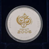 BRD - 100 Euro Fifa 2006, GOLD, - фото 2