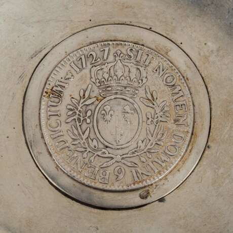 Münzschale Wilkens & Danger (Juweliere), Bremen, mit ECU, Silber - 1727//9, Ecu aus Rennes, - фото 2