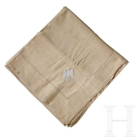 Adolf Hitler – a Table Cover from Informal Personal Table Service - Foto 1