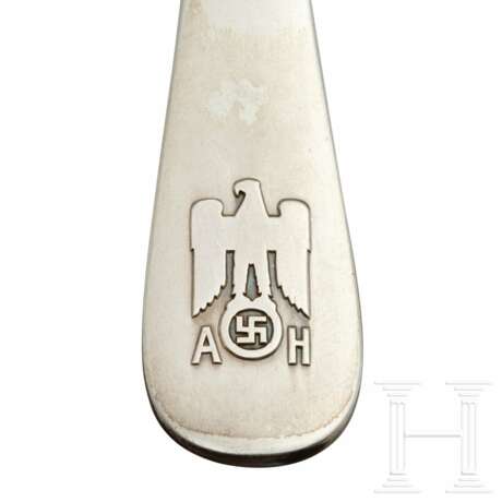 Adolf Hitler – a Fish Knife from his Personal Silver Service - photo 4