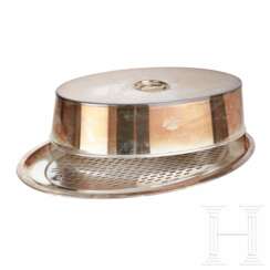 Adolf Hitler – a Serving Platter with Draining Insert and Cloche from the Neue Reichskanzlei, Berlin Silver Service