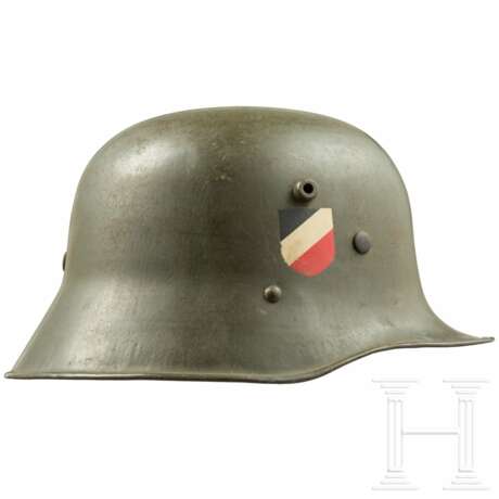Stahlhelm M 17/35 des Heeres mit beiden Abzeichen - фото 2