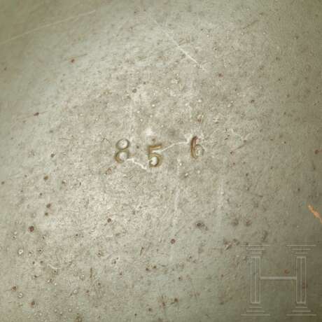Stahlhelm M 17/35 des Heeres mit beiden Abzeichen - photo 5