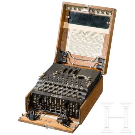 Chiffriermaschine "Enigma I", Nummer "A 10694", komplett mit Holzkasten - Foto 4