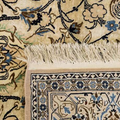 Orientteppich. NAIN/HABIBIAN, 20. Jahrhundert, 252x162 - photo 2
