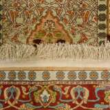 Orientteppich aus Seide. HEREKE/TÜRKEI, 20. Jahrhundert, ca. 76x54 cm - Foto 2