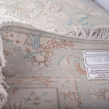 Тебризский персидский ковер из шерсти - фото 6